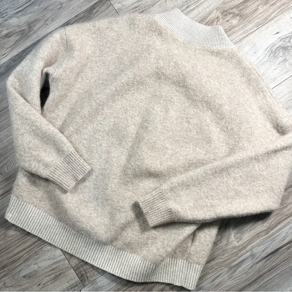 Lululemon Athletica Alpaca Wool-blend V-neck Sweater - Picture 4 of 7